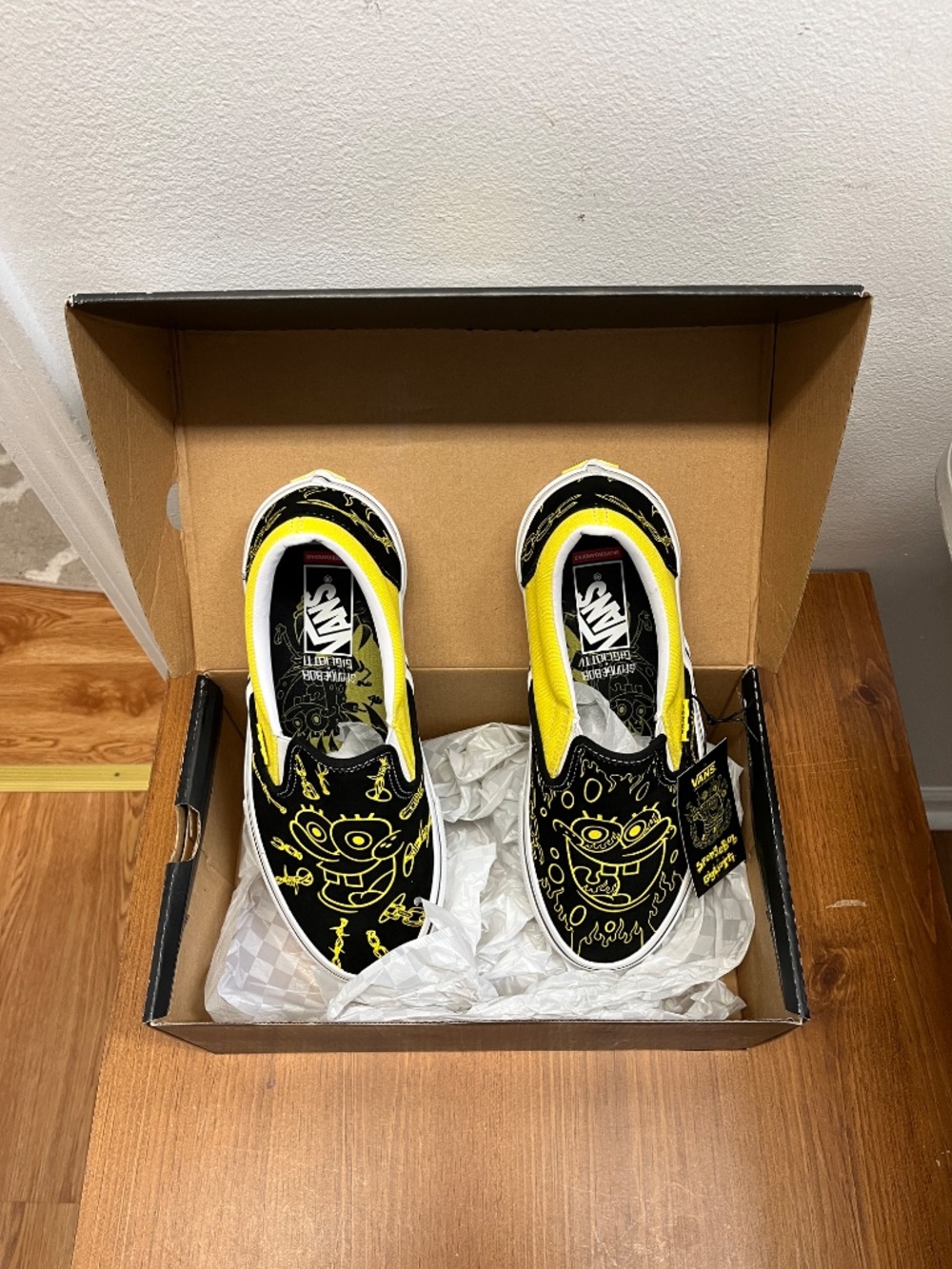 NWT Men's VANS "Off The Wall"  [Spongebob Gigliotti]  Skateboard Slip-ons 8.5 - Picture 6 of 16